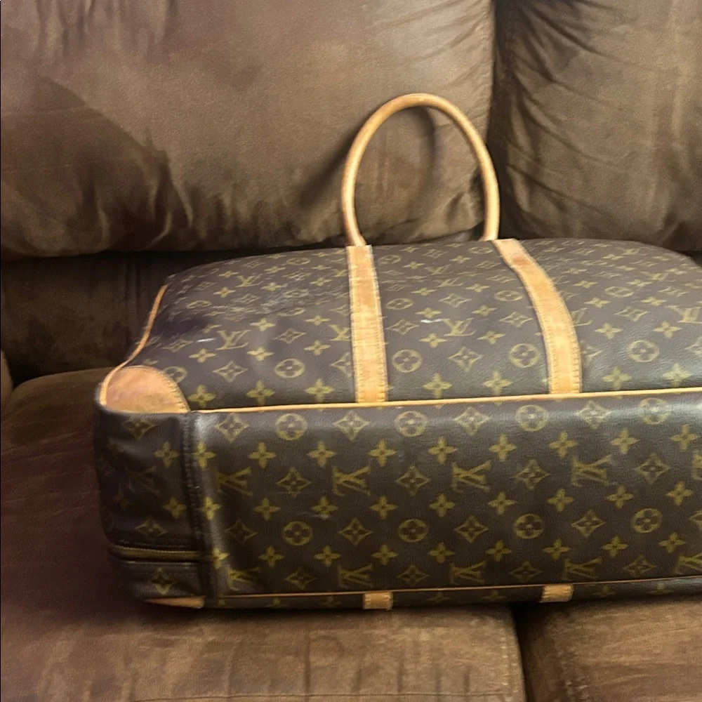 Sale!!! Louis Vuitton Brown and Tan Monogram Travel Bag